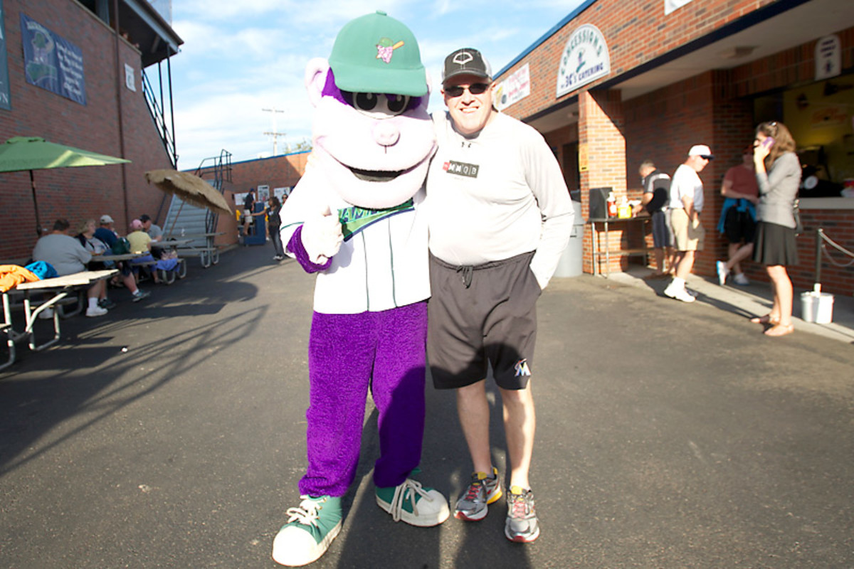 gallery-jammers-mascot.jpg